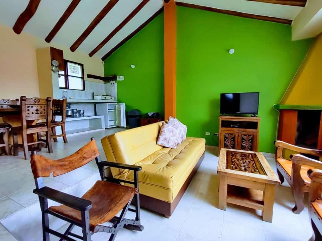 Hotel Cabanas San Cayetano Paipa Extérieur photo