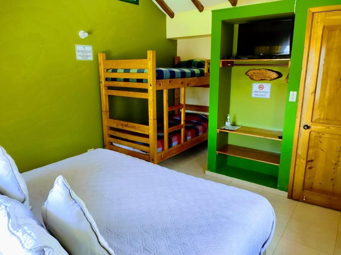Hotel Cabanas San Cayetano Paipa Extérieur photo