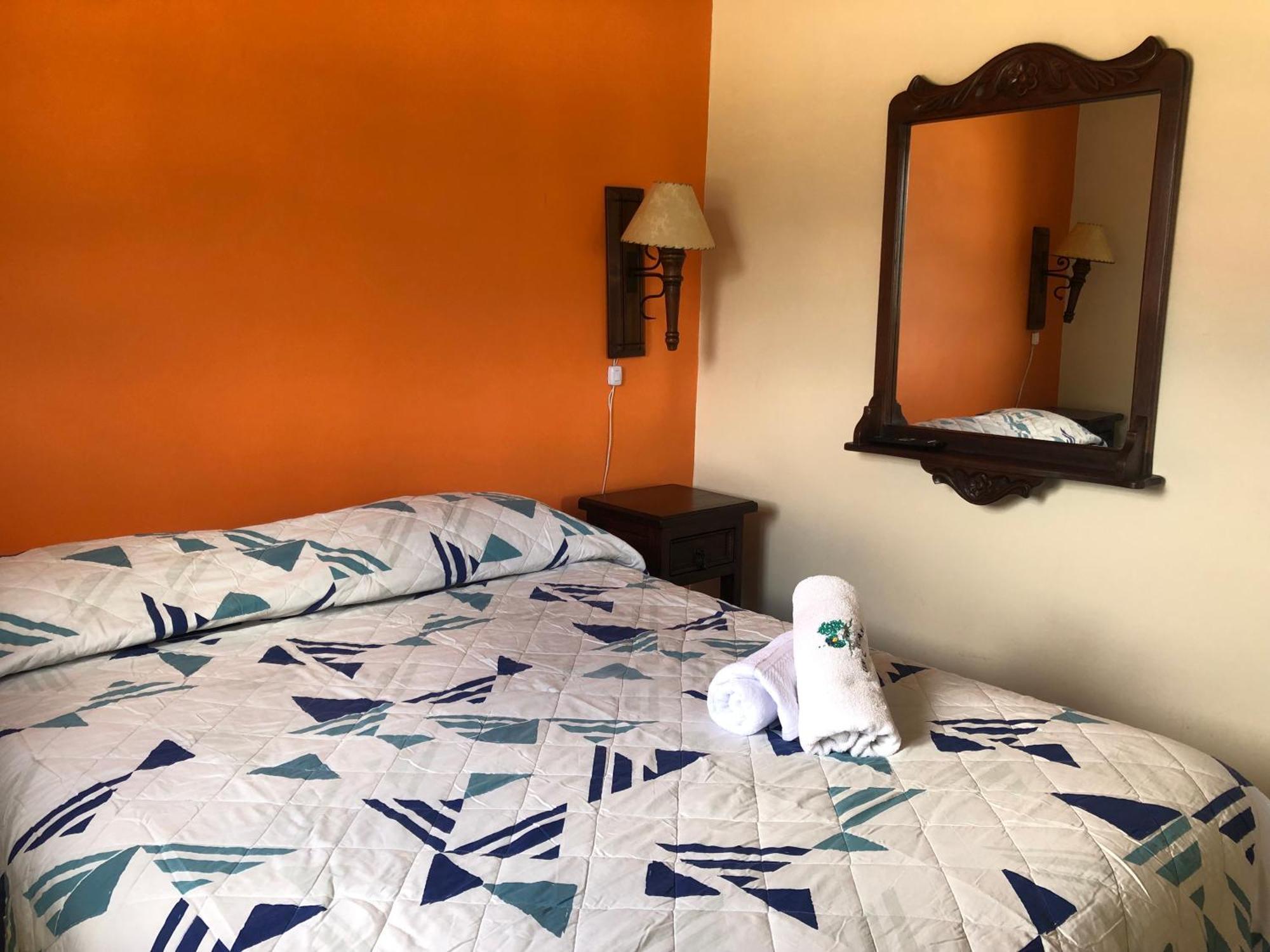 Hotel Cabanas San Cayetano Paipa Extérieur photo
