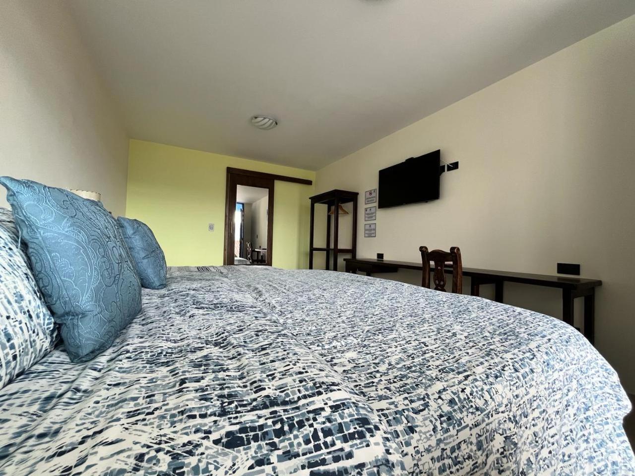 Hotel Cabanas San Cayetano Paipa Extérieur photo