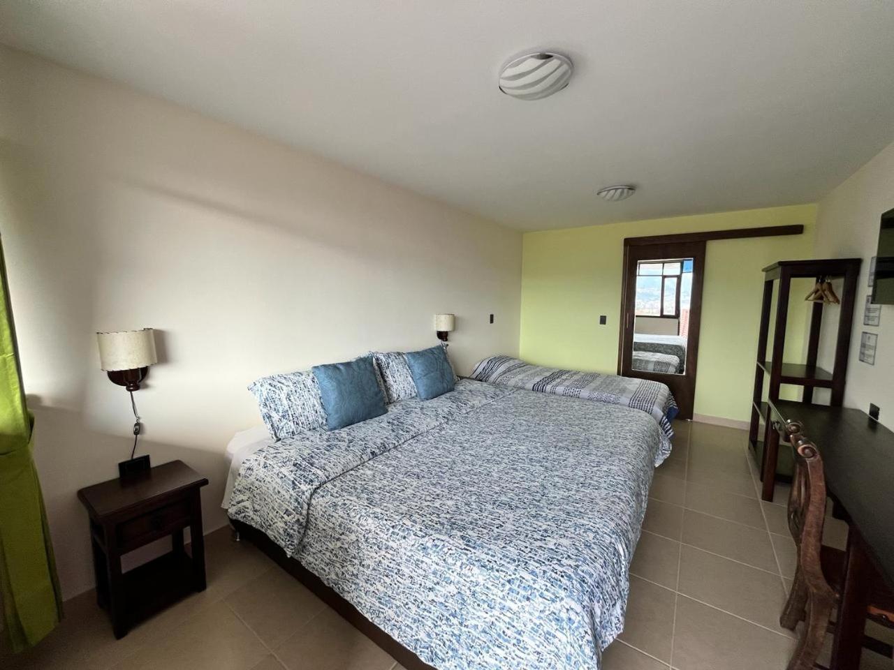 Hotel Cabanas San Cayetano Paipa Extérieur photo
