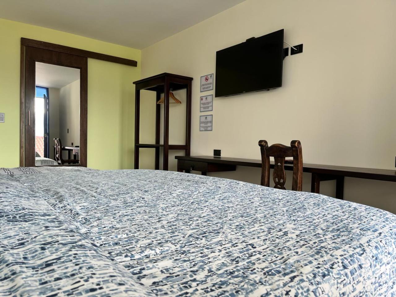 Hotel Cabanas San Cayetano Paipa Extérieur photo