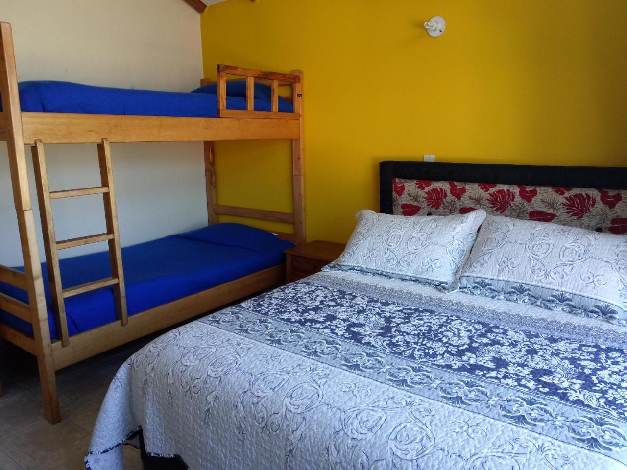 Hotel Cabanas San Cayetano Paipa Extérieur photo